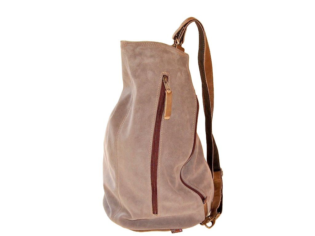 Kožený vak Páji – ruční výroba a tři způsoby nošení