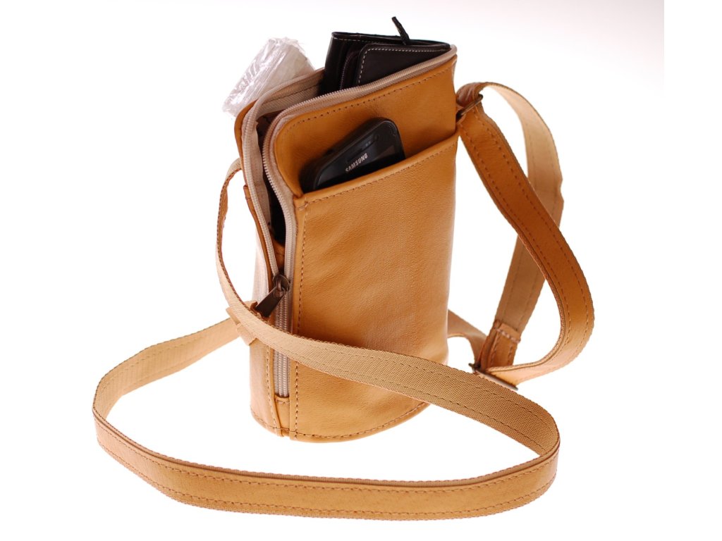 Detail malé kožené kabelky Jája