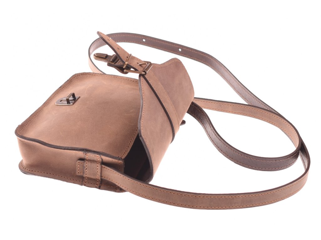 Kožená kabelka s přezkou Ája