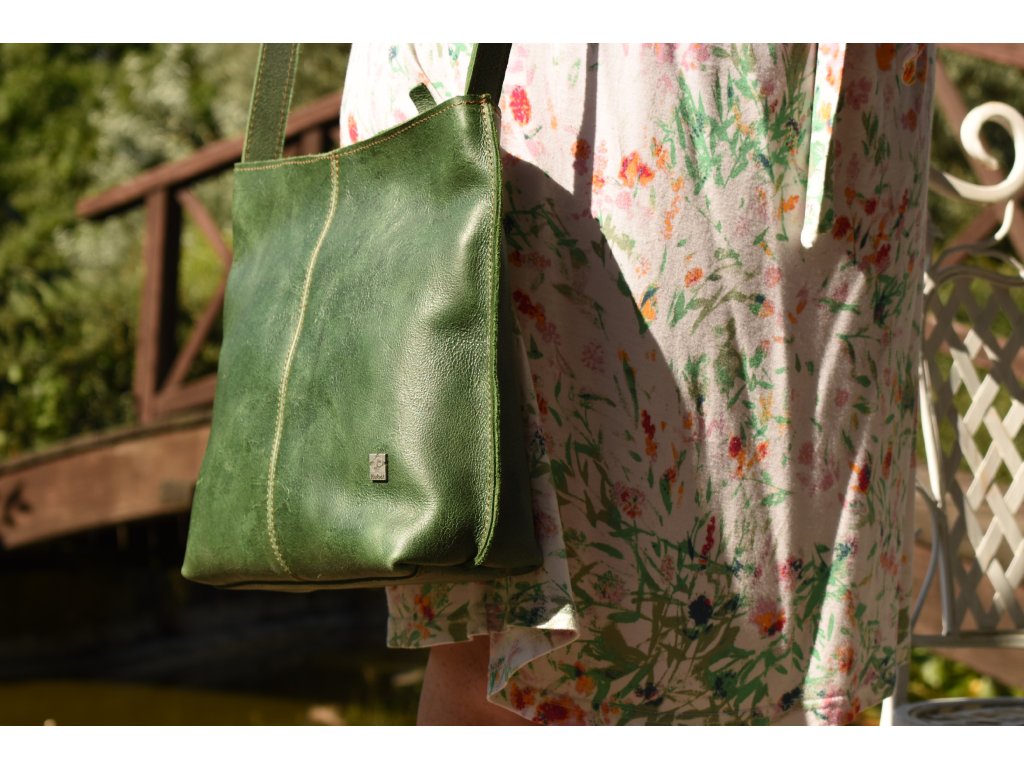 Detail dámské kabelky Fiala