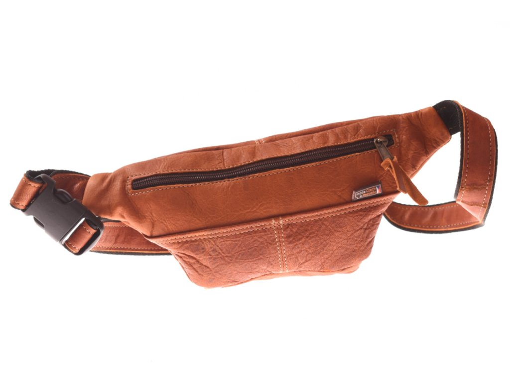 Detail zipů a popruhu ledvinky KUBÁT