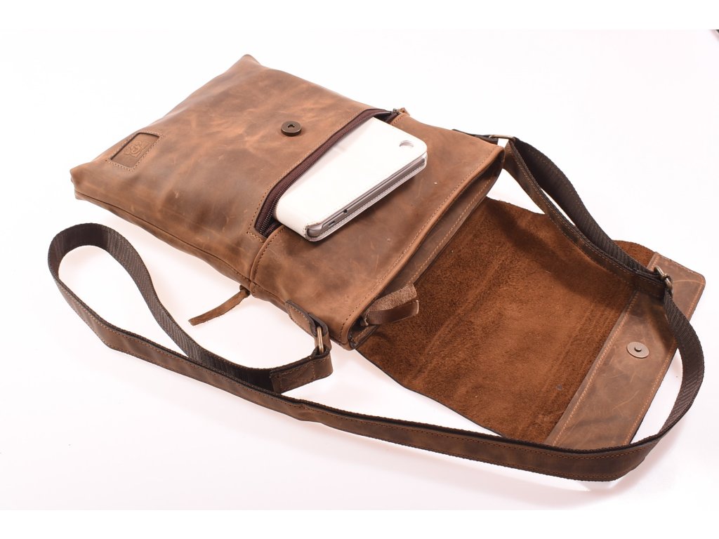 Detail kožené kabelky Hell