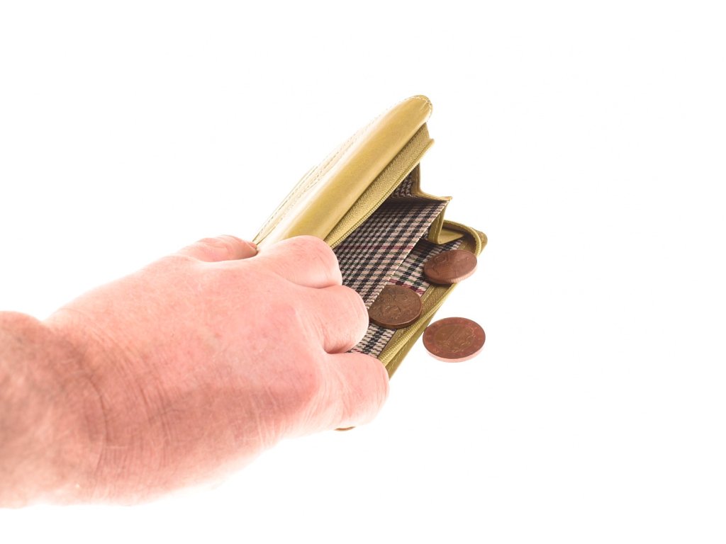 Interiér dámské peněženky KUBÁT – černé psaníčko