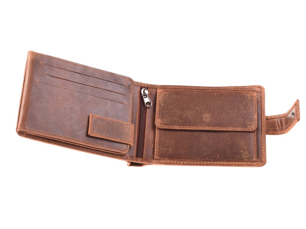 Detail olejované kůže pánské peněženky KUBÁT – safari vzhled