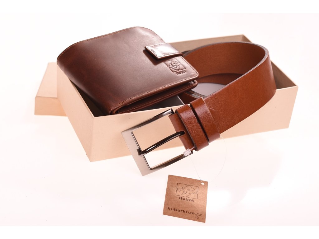 Dárkový set KUBÁT – kožená peněženka a opasek koňakový