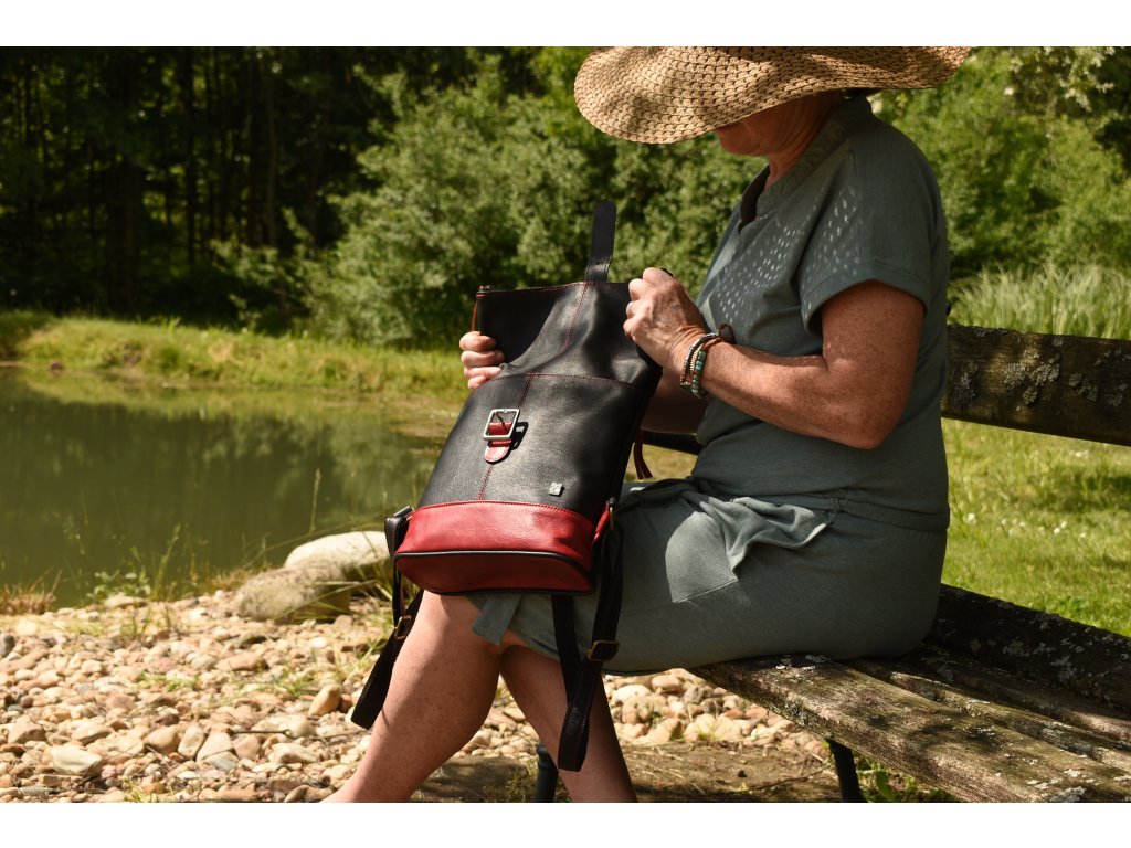 Praktické kapsy a přístup – Irča II