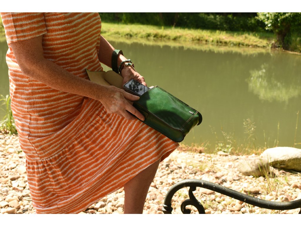 Malá kožená mošna Alice