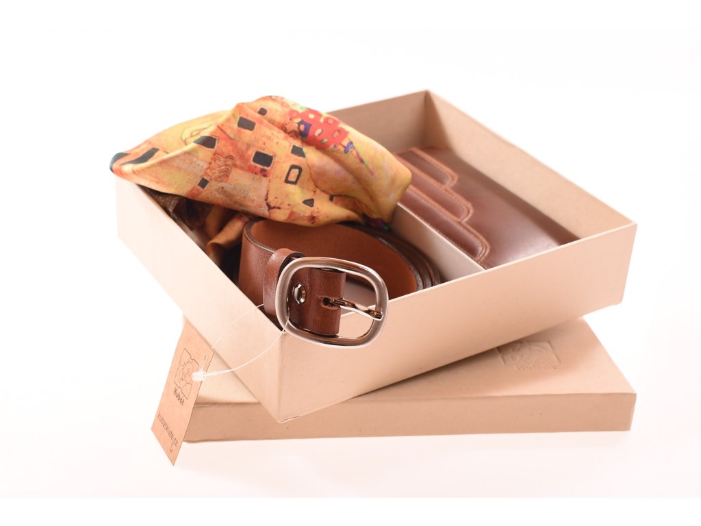 Dárková sada KUBÁT – peněženka, opasek a šátek koňakový