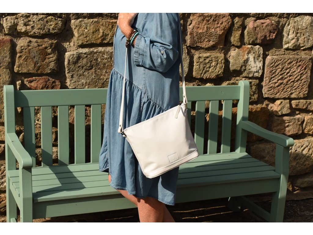 Dámská kožená kabelka Barbora