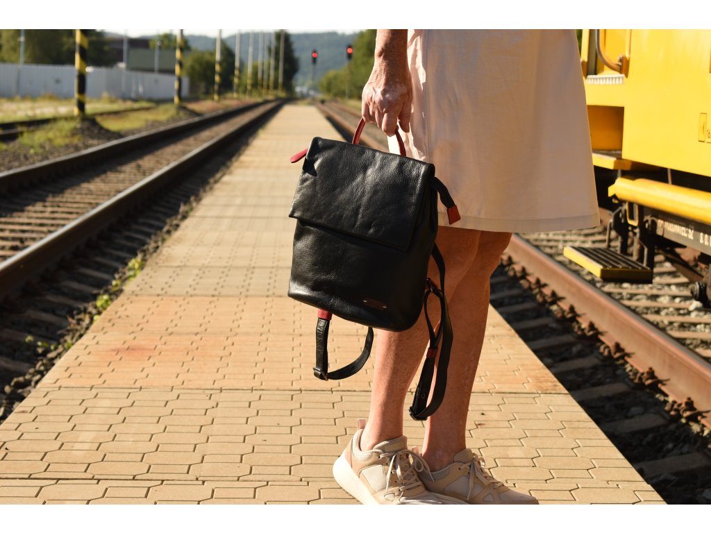 Praktické kapsy a rychlý přístup – Vojta