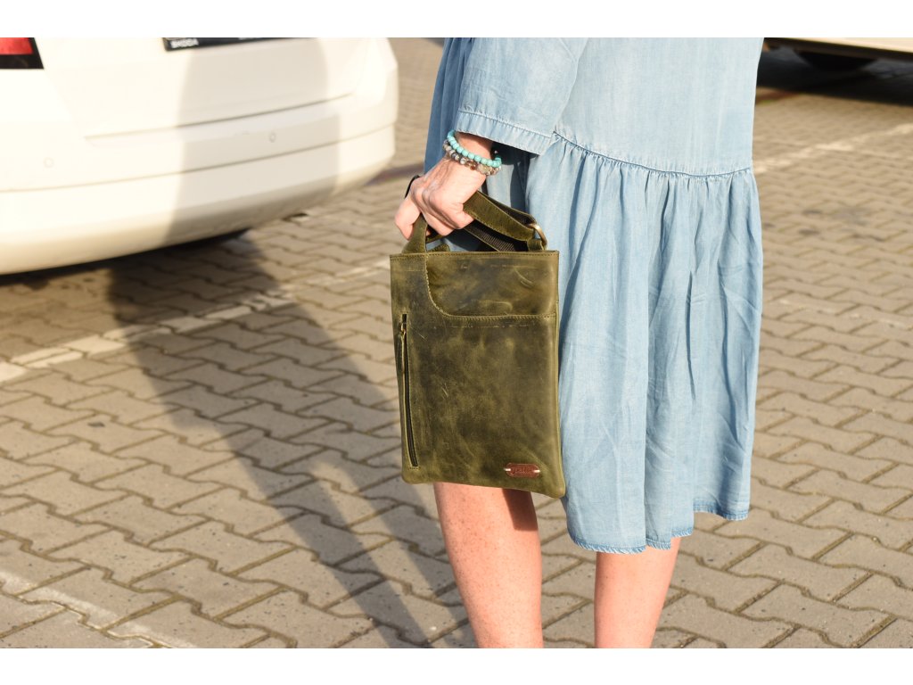 Kožená kabelka UNI