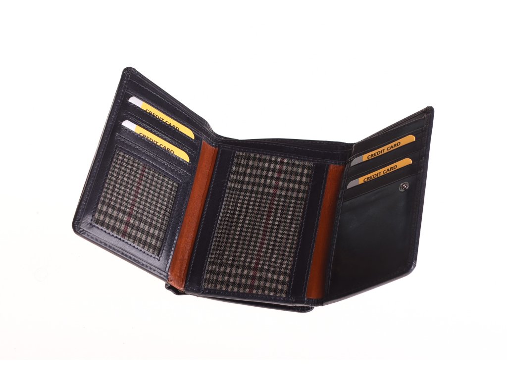 Zpracování kůže dámské luxusní peněženky KUBÁT – psaníčko