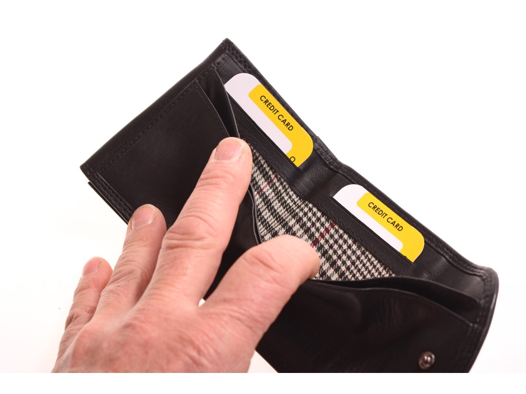 Zpracování kůže malé peněženky KUBÁT