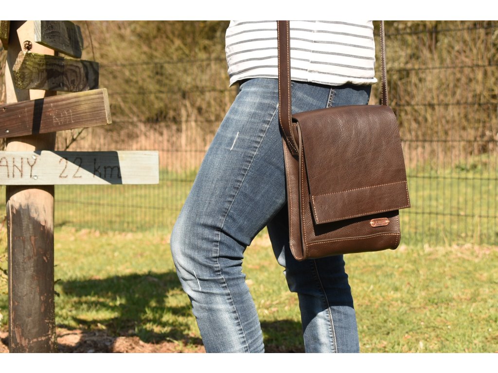 Kožená taška přes rameno Martin
