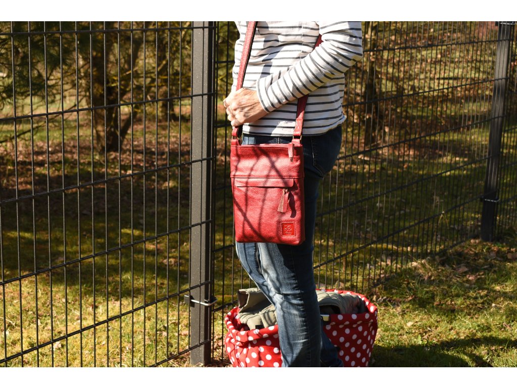 Malá kožená kabelka Helí