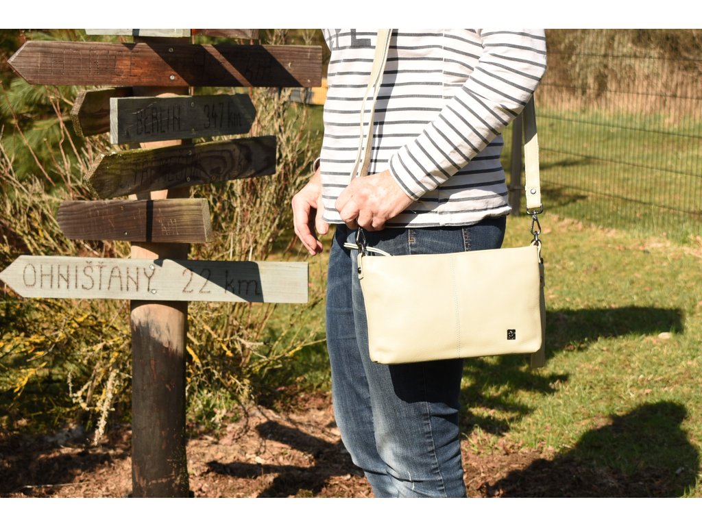 Psaníčko Čača s popruhem