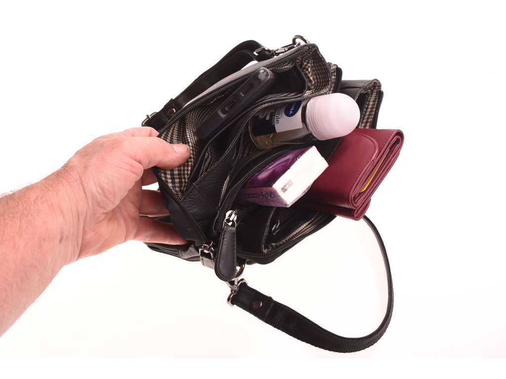 Detail kožené kabelky Anička Velká