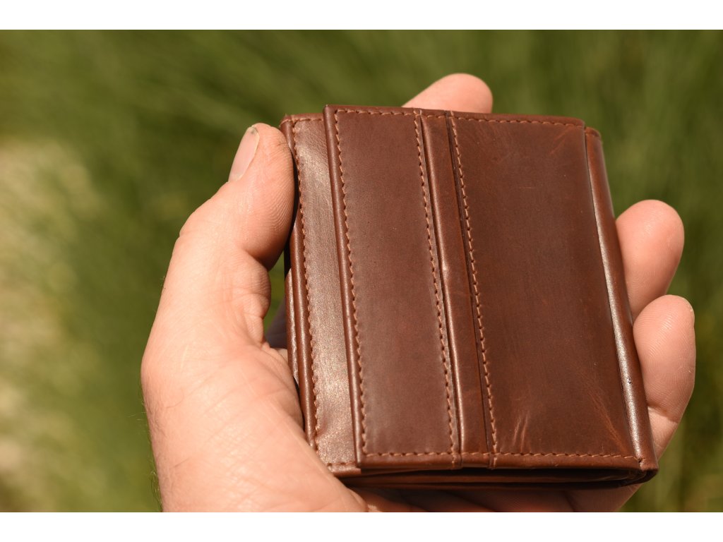 Ručně vyráběná kožená peněženka KUBÁT