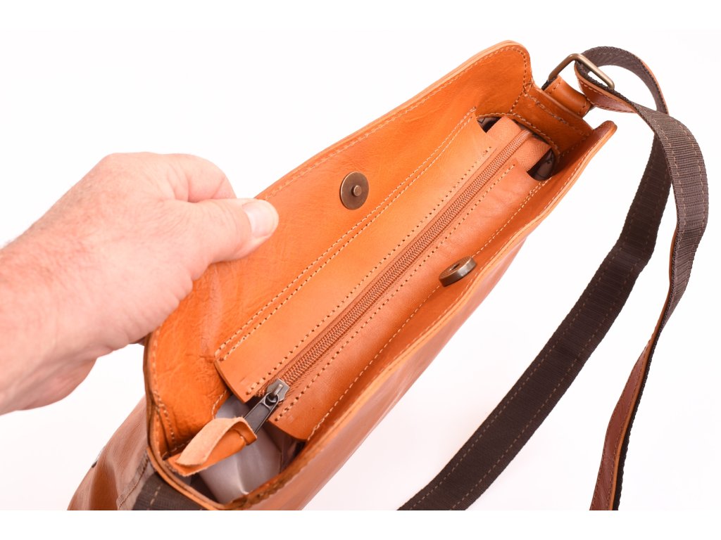 Dámská kožená kabelka Lucinka