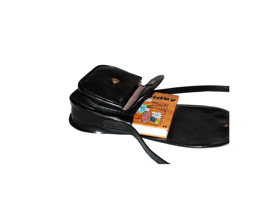 Kožená lovecká kabelka s přezkou