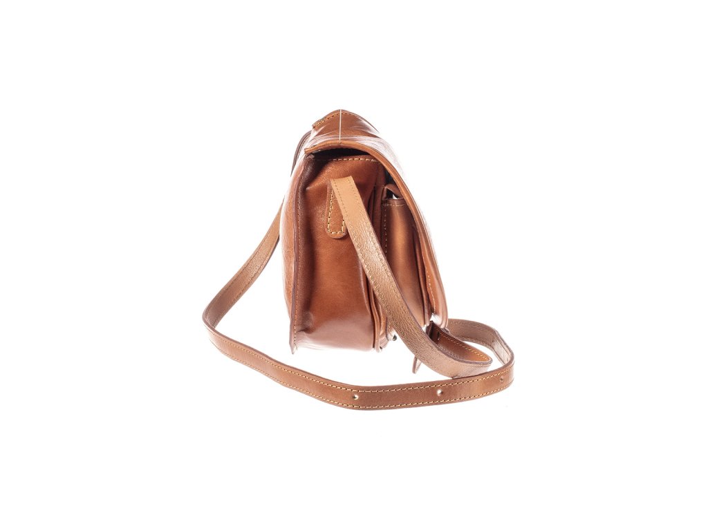 Detail lovecké kožené kabelky KUBÁT