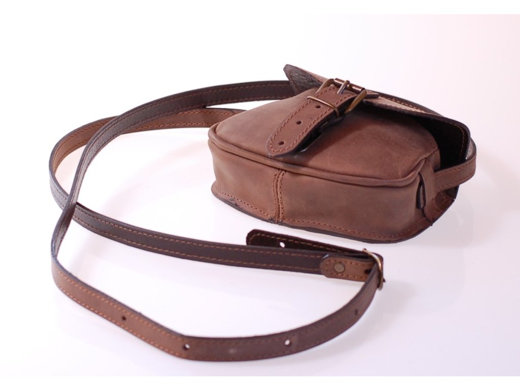 Malá kabelka Dášenka s klopnou