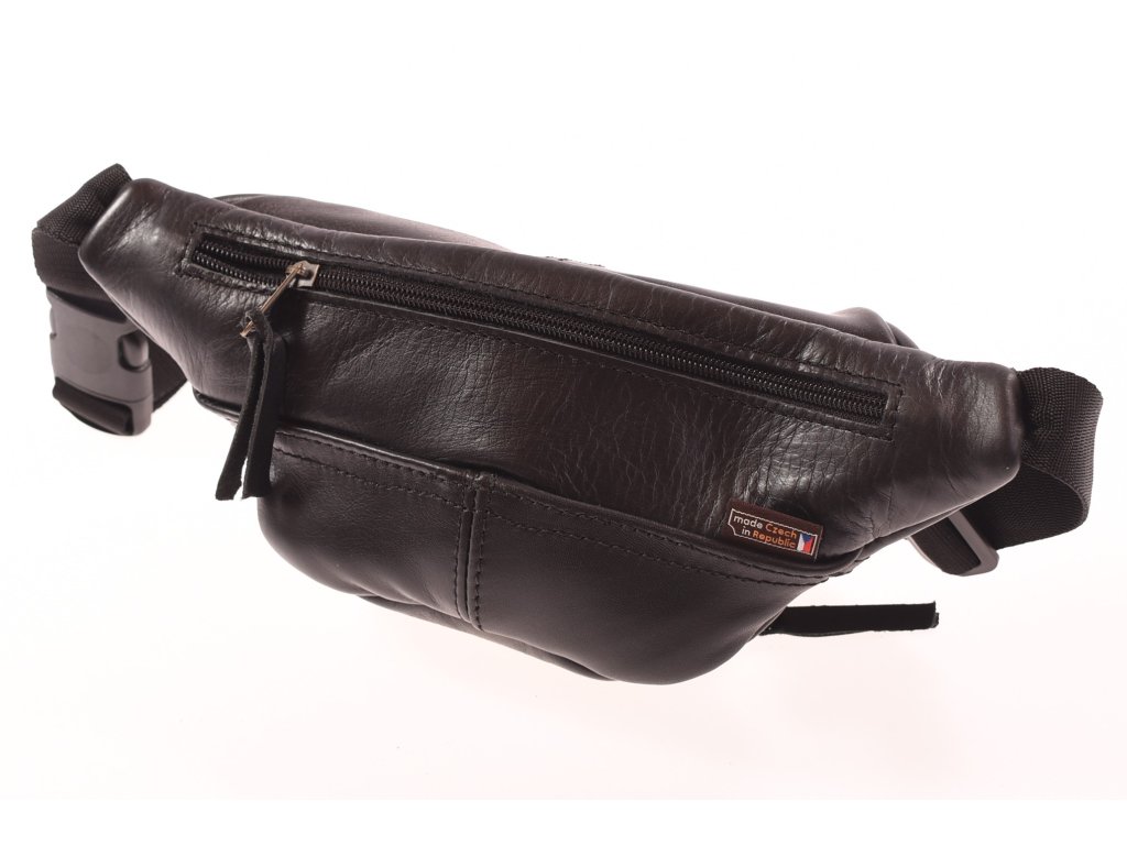 Detail zipů a popruhu ledvinky KUBÁT