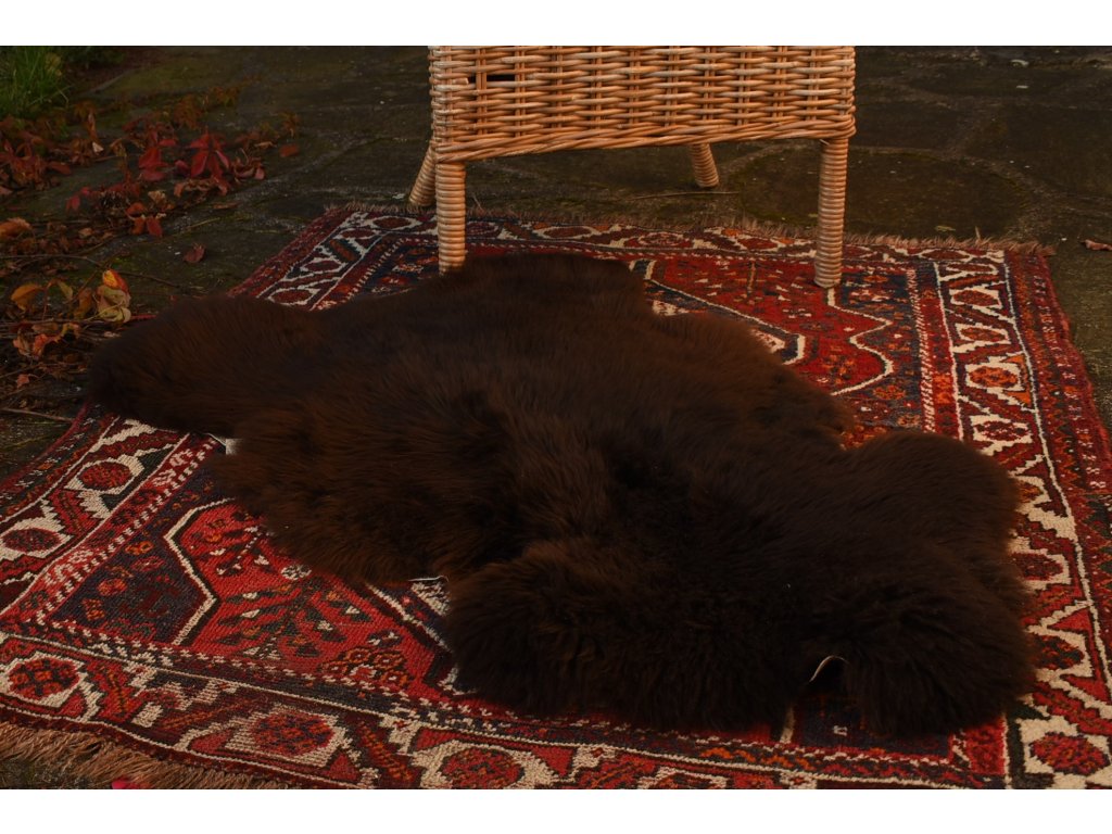 Přírodní kožešina KUBÁT ovce hnědá